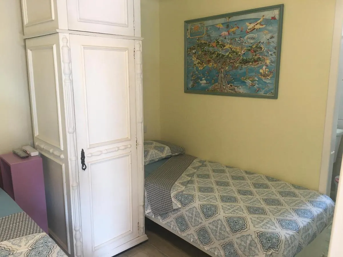 アパートホテル フロリアノポリス Kitnet Praia Da Danielaアパートホテル ブラジル